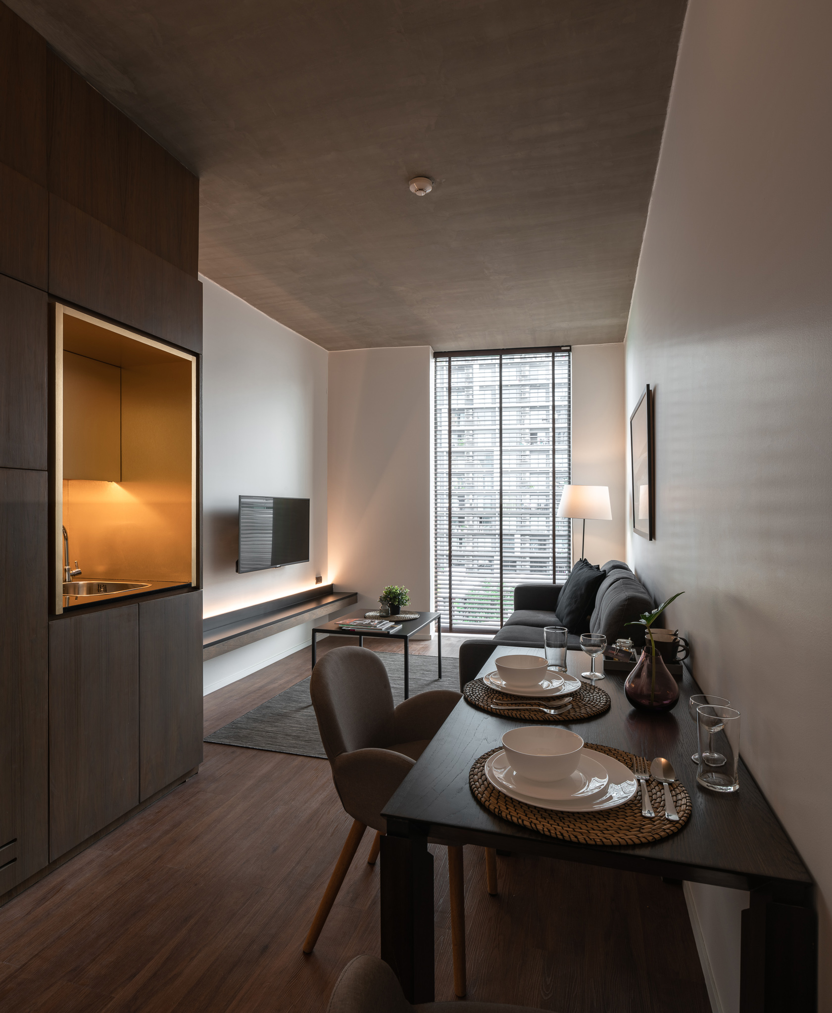 Suite Room thumbnail 3